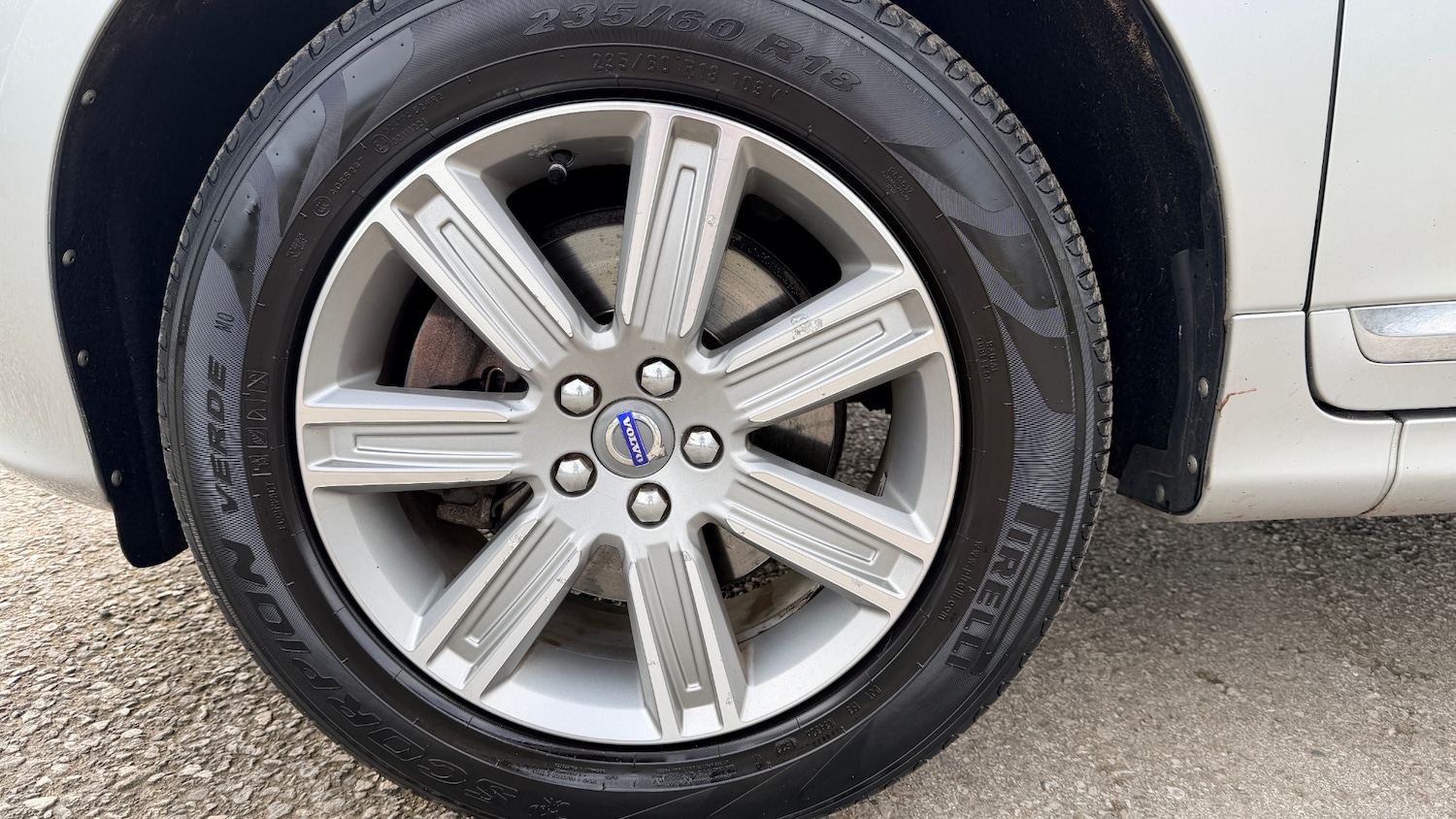 Used Volvo XC60 2015 for sale - 77679183: Photo 24