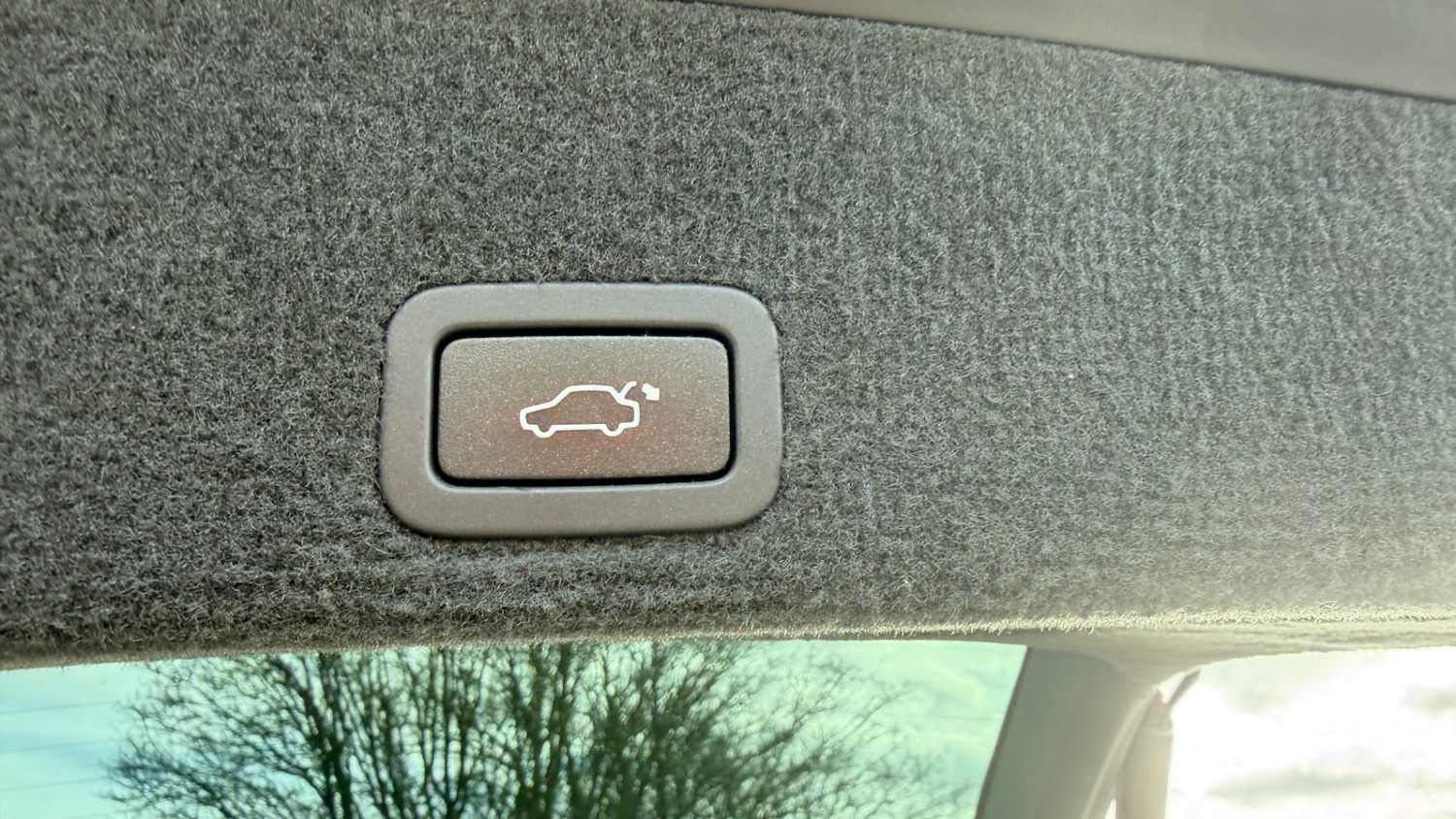 Used Volvo XC60 2015 for sale - 77679183: Photo 30