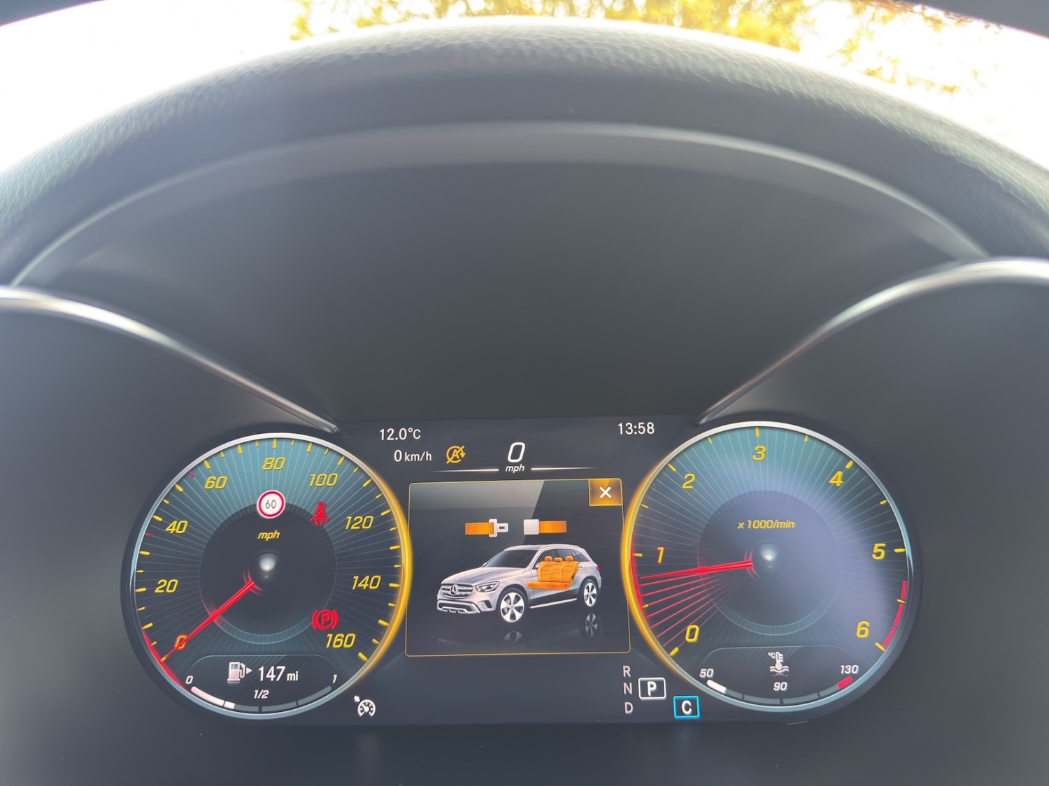 Used Mercedes-Benz GLC 2019 for sale - 76383299: Photo 4