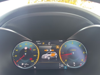 Used Mercedes-Benz GLC 2019 for sale - 76383299: Photo