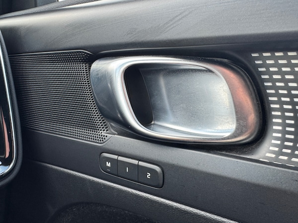 Used Volvo XC40 2021 for sale - 75215752: Photo 10