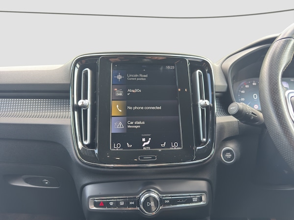Used Volvo XC40 2021 for sale - 75215752: Photo 28