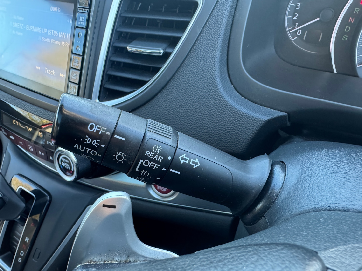 Used Honda CR-V 2018 for sale - 76650299: Photo 16