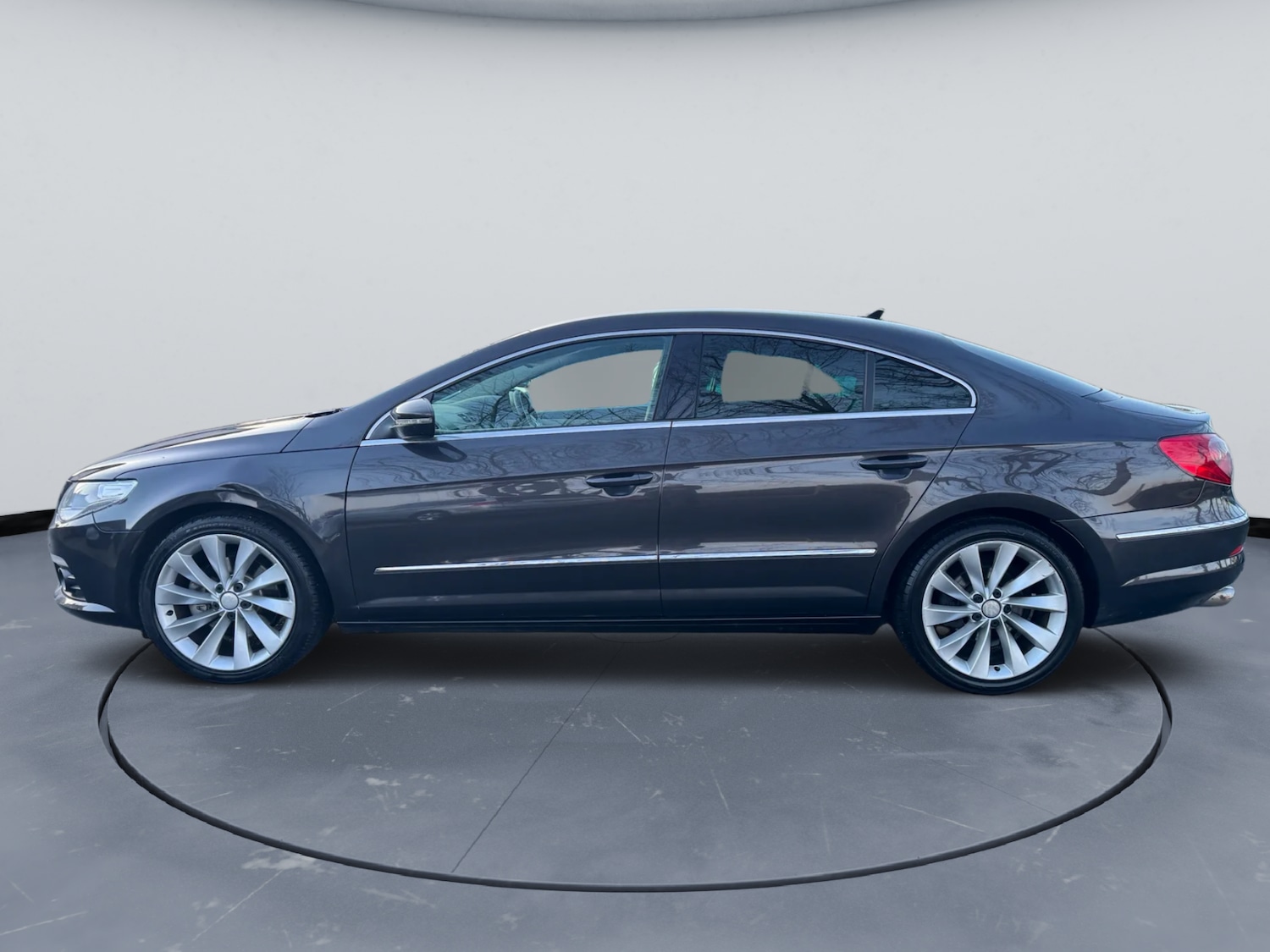 Used Volkswagen Passat 2010 for sale - 77365370: Photo 15