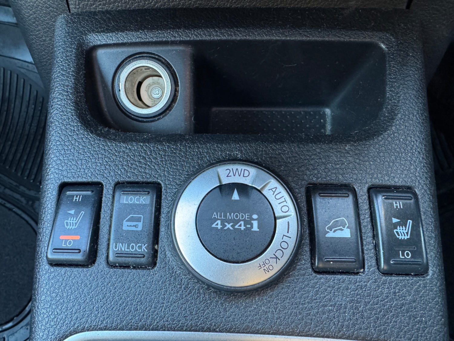 Used Nissan X-Trail 2011 for sale - 76693102: Photo 10