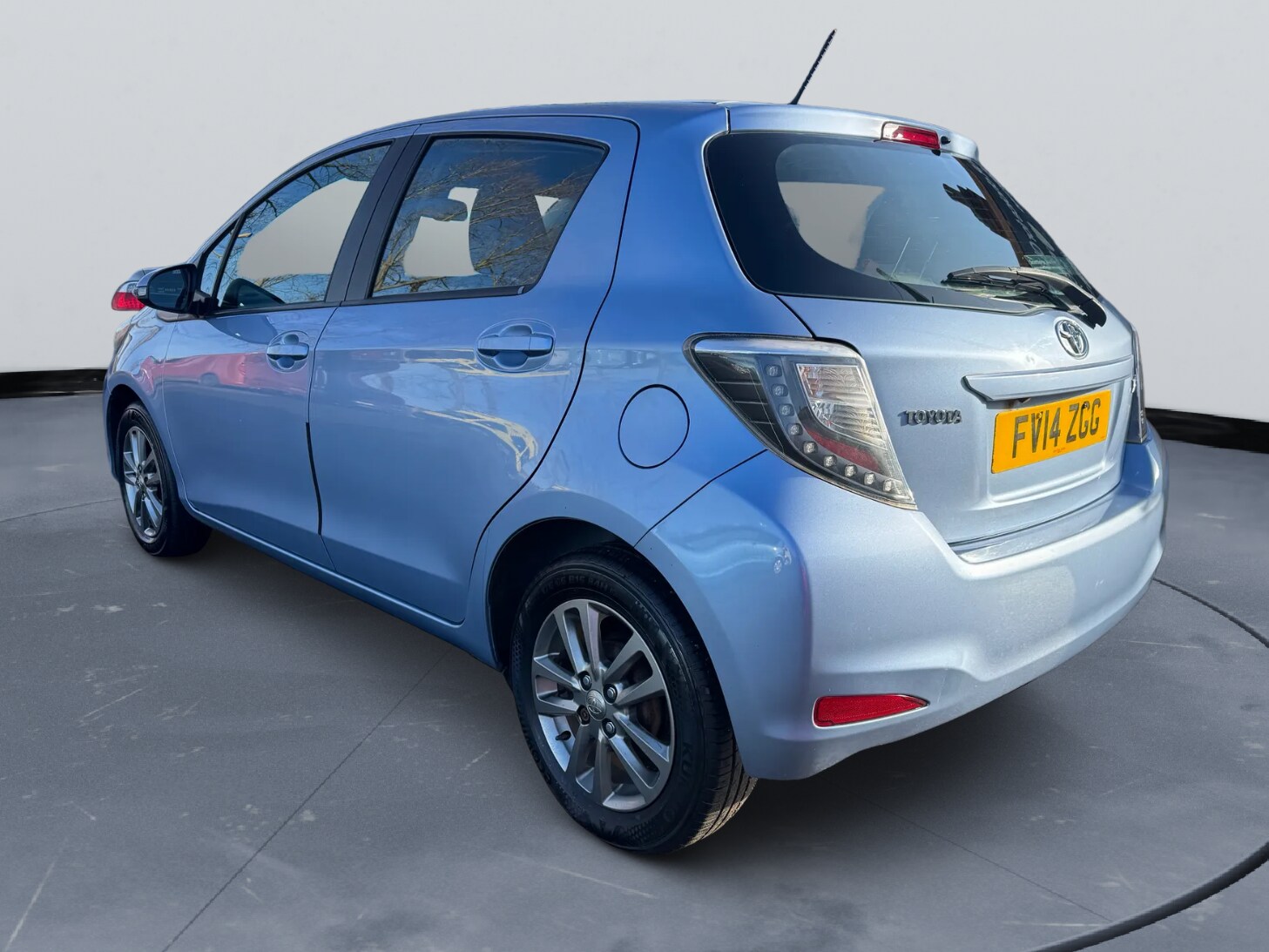 Used Toyota Yaris 2014 for sale - 77365398: Photo 11