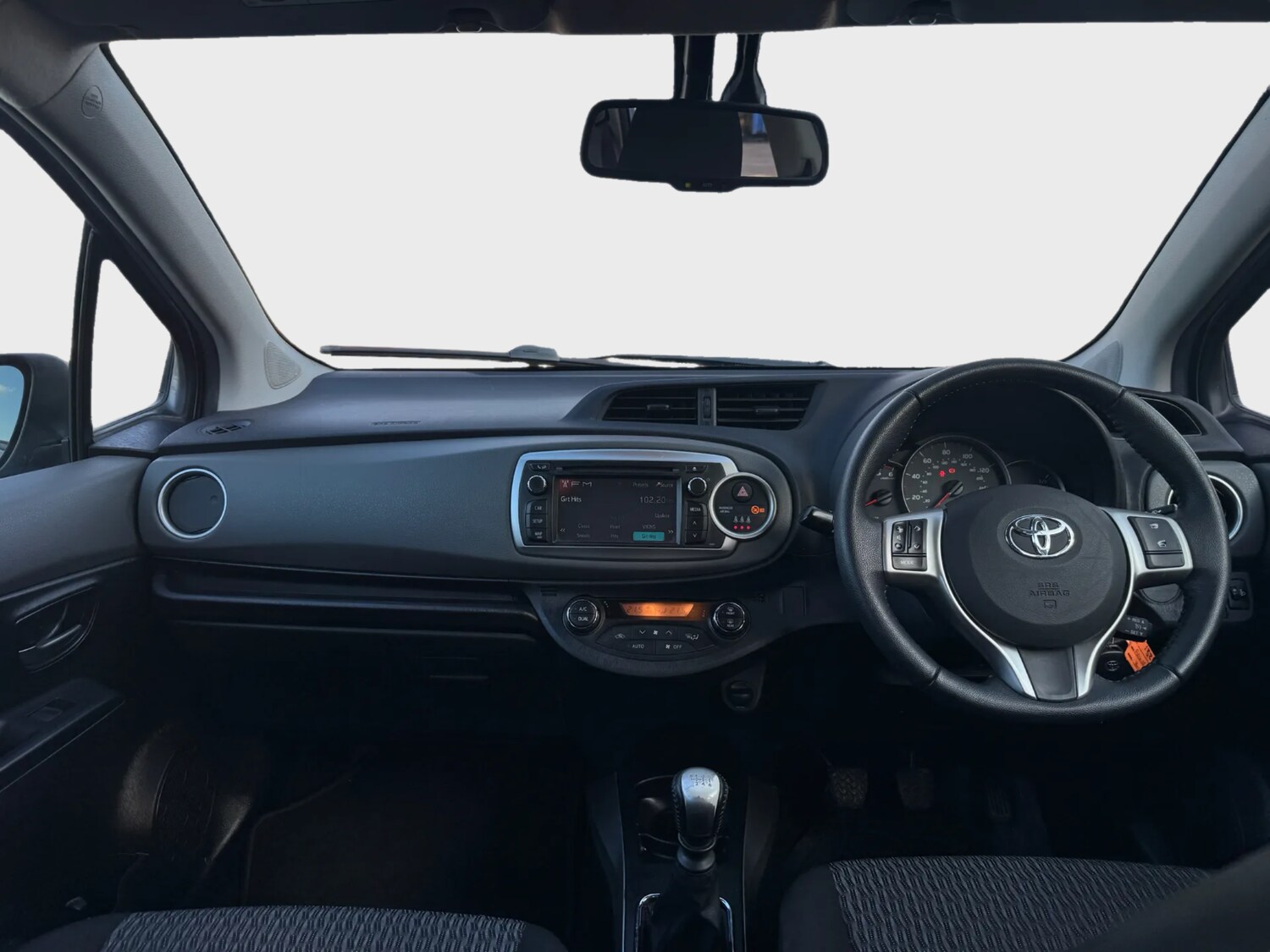 Used Toyota Yaris 2014 for sale - 77365398: Photo 6