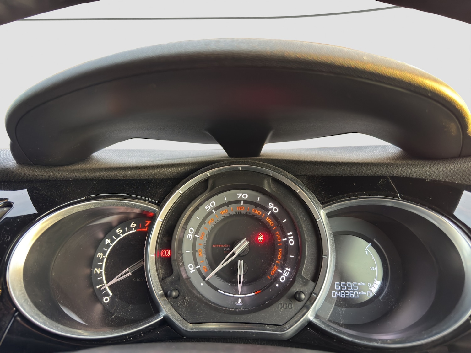 Used Citroen DS3 2013 for sale - 76404900: Photo 15