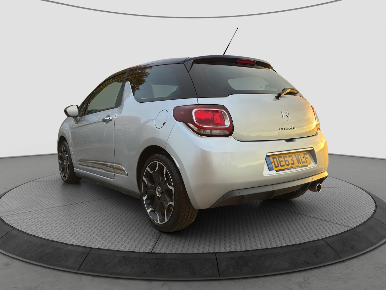 Used Citroen DS3 2013 for sale - 76404900: Photo 24