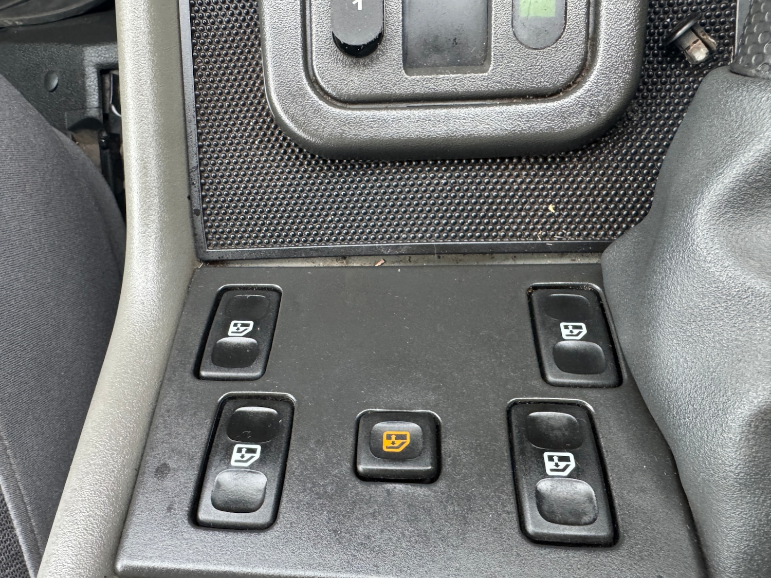 Used Land Rover Discovery 2005 for sale - 76945693: Photo 14