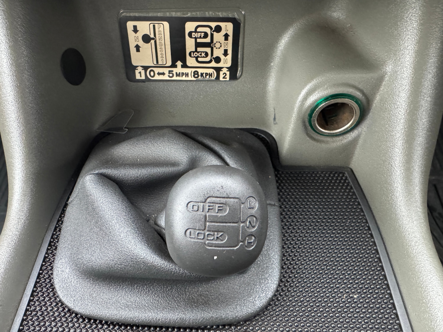 Used Land Rover Discovery 2005 for sale - 76945693: Photo 20