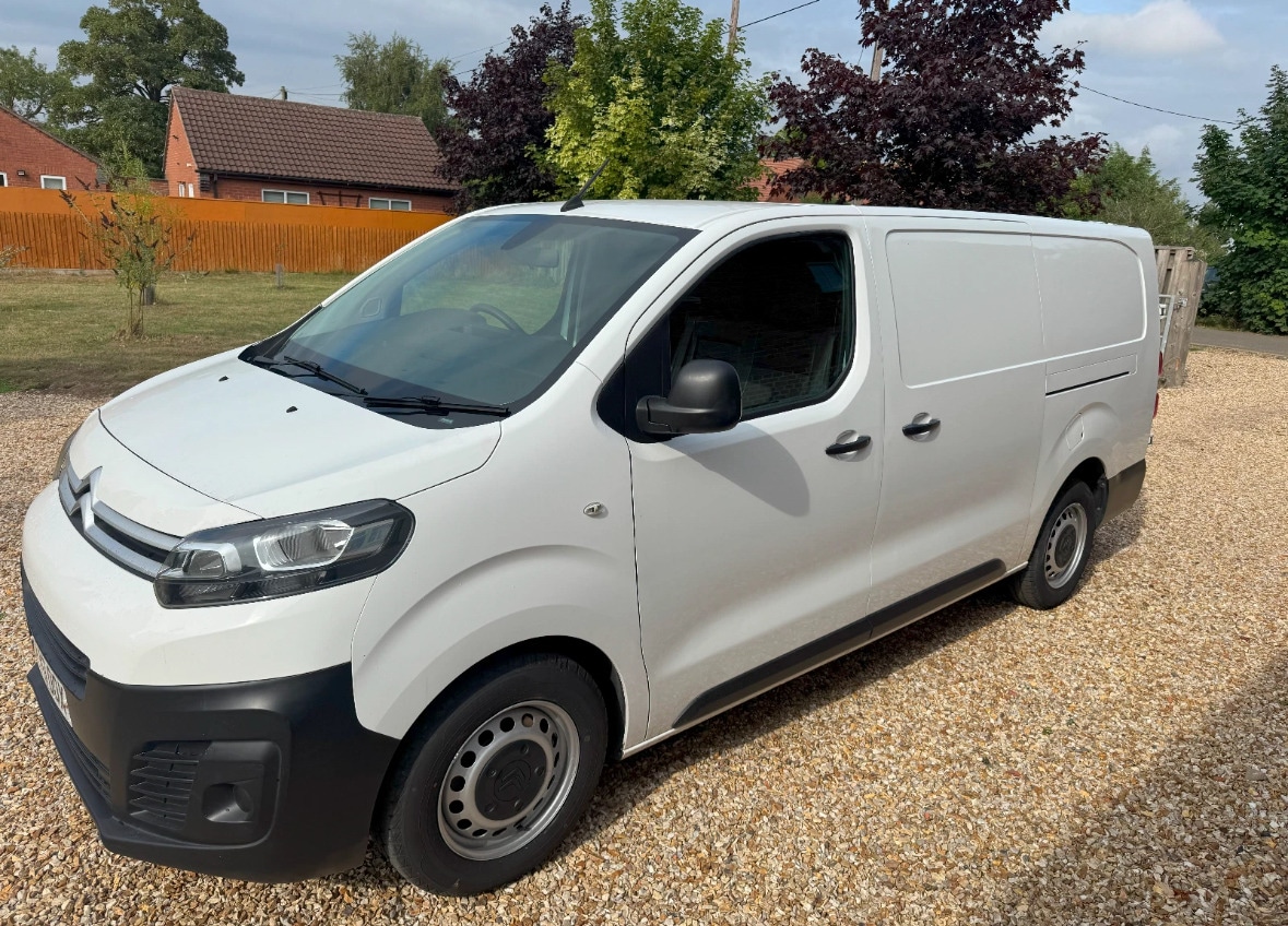 Used Citroen Dispatch 2020 for sale - 76382709: Photo 6