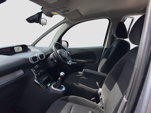Used Citroen C3 Picasso 2009 for sale - 75760316: Photo 6