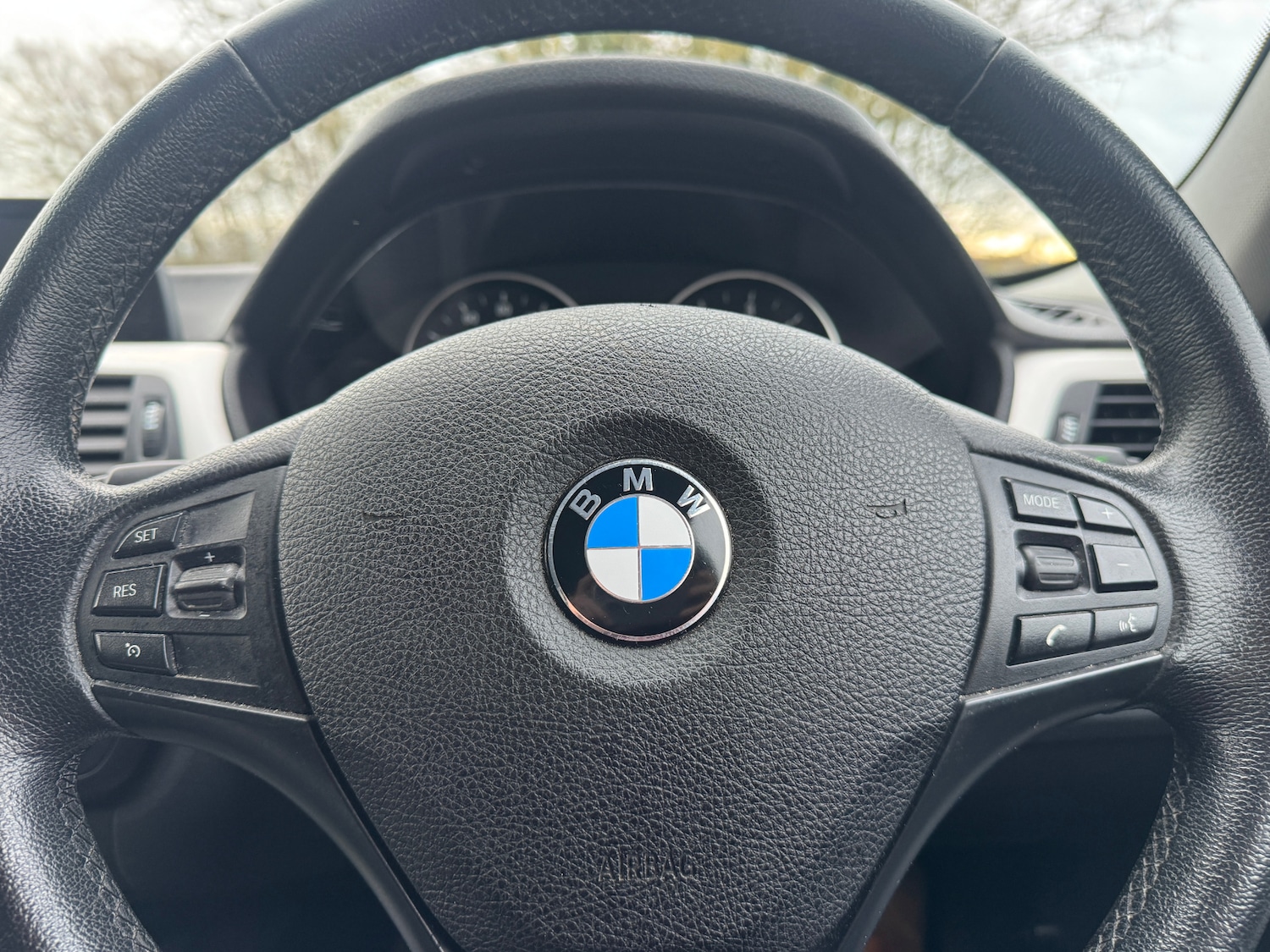 Used BMW 3 Series 2014 for sale - 76734615: Photo 6