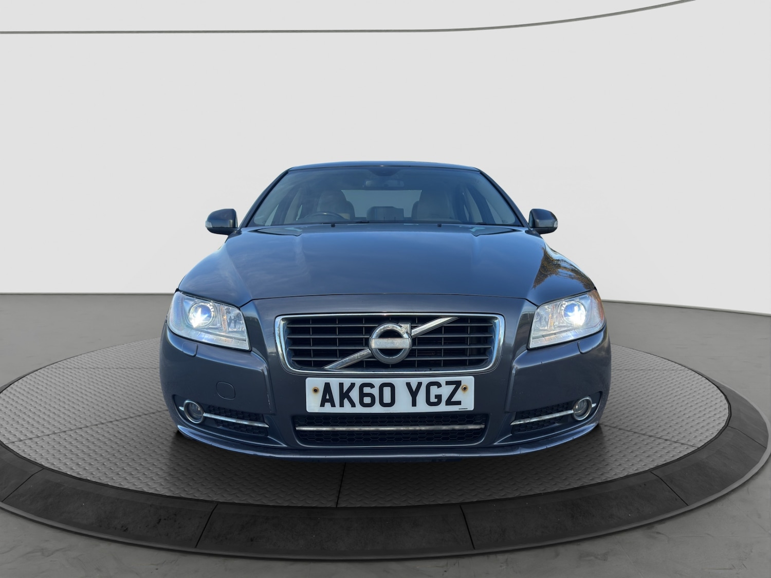 Used Volvo S80 2010 for sale - 76412227: Photo 3