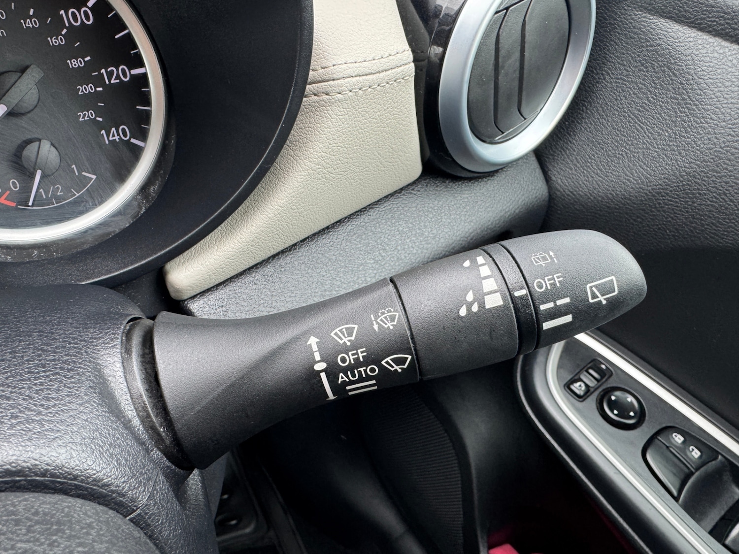 Used Nissan Micra 2017 for sale - 78108509: Photo 25