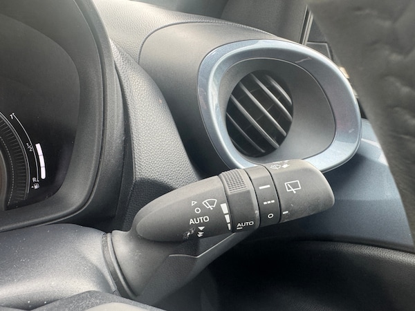 Used Toyota Aygo X 2023 for sale - 76205683: Photo 22