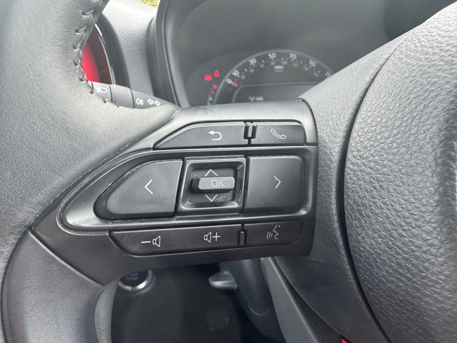 Used Toyota Aygo X 2023 for sale - 76205683: Photo 28