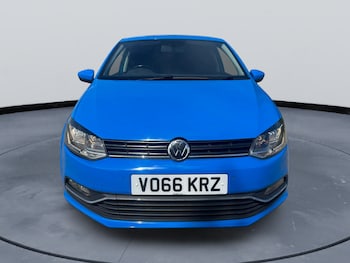 Used Volkswagen Polo 2016 for sale - 76494159: Photo