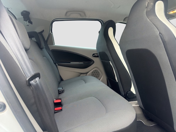 Used Renault Zoe 2015 for sale - 76263377: Photo 23