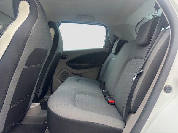 Used Renault Zoe 2015 for sale - 76263377: Photo 28