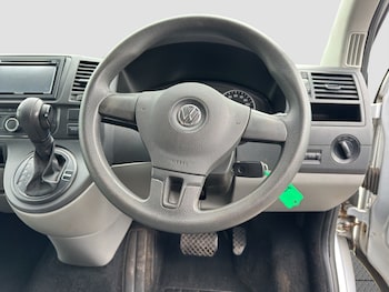 Used Volkswagen Transporter Shuttle 2011 for sale - 75584073: Photo