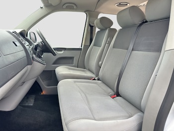 Used Volkswagen Transporter Shuttle 2011 for sale - 75584073: Photo