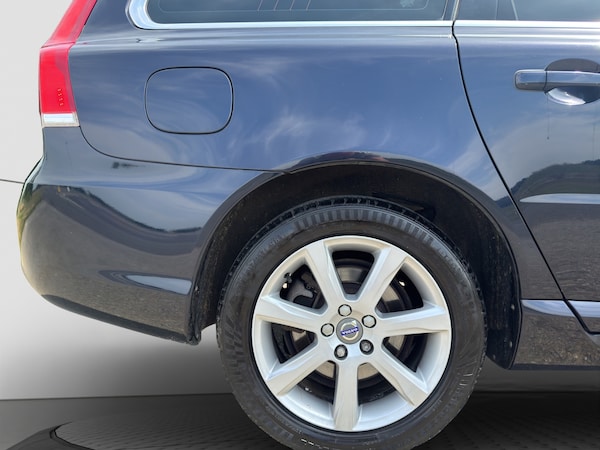 Used Volvo V70 2015 for sale - 75017033: Photo 18