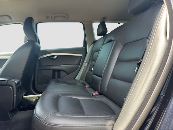 Used Volvo V70 2015 for sale - 75017033: Photo 19