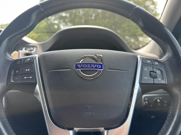 Used Volvo V70 2015 for sale - 75017033: Photo 24