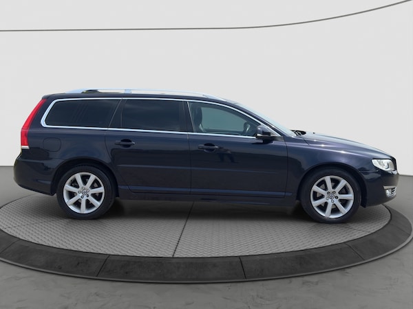 Used Volvo V70 2015 for sale - 75017033: Photo 25