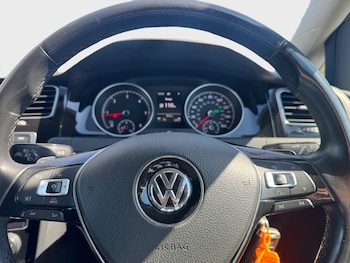 Used Volkswagen Golf 2014 for sale - 78421392: Photo