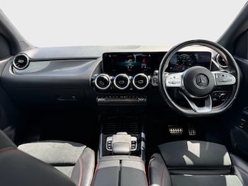 Used Mercedes-Benz B Class 2019 for sale - 78594379: Photo