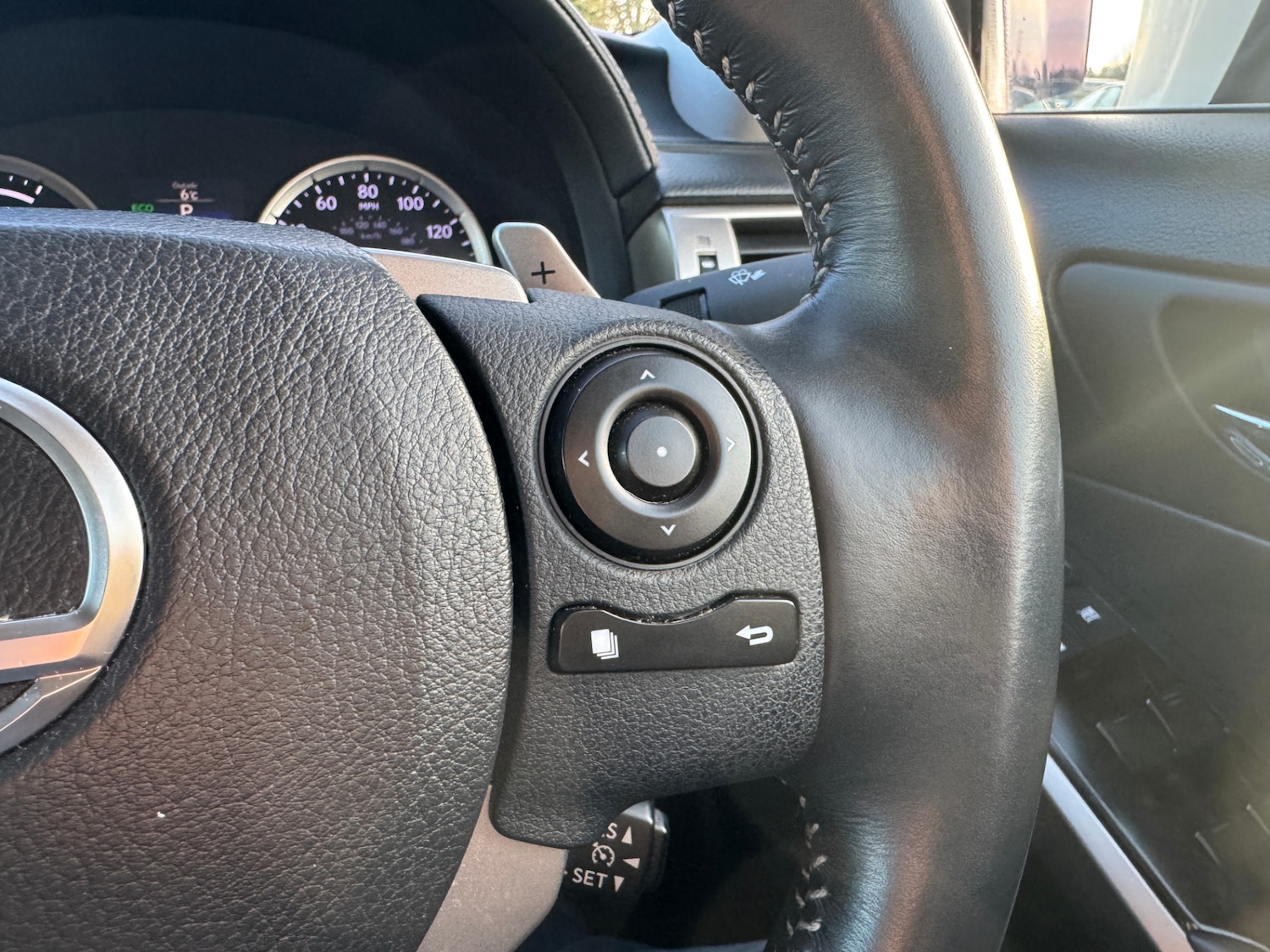 Used Lexus IS 2014 for sale - 77556960: Photo 10