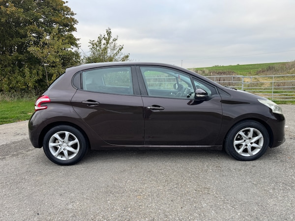 Used Peugeot 208 2013 for sale - 76273074: Photo 11
