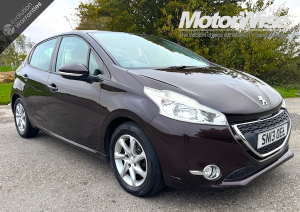 Used Peugeot 208 2013 for sale - 76273074: Photo 1