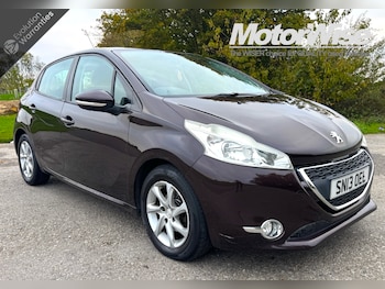 Peugeot - 208