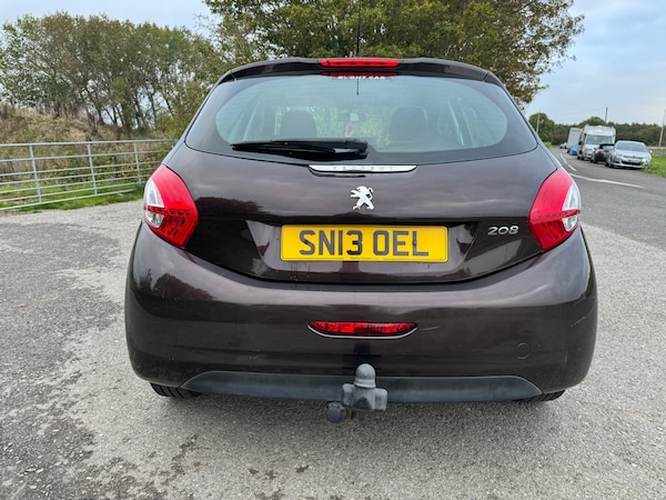 Used Peugeot 208 2013 for sale - 76273074: Photo 9