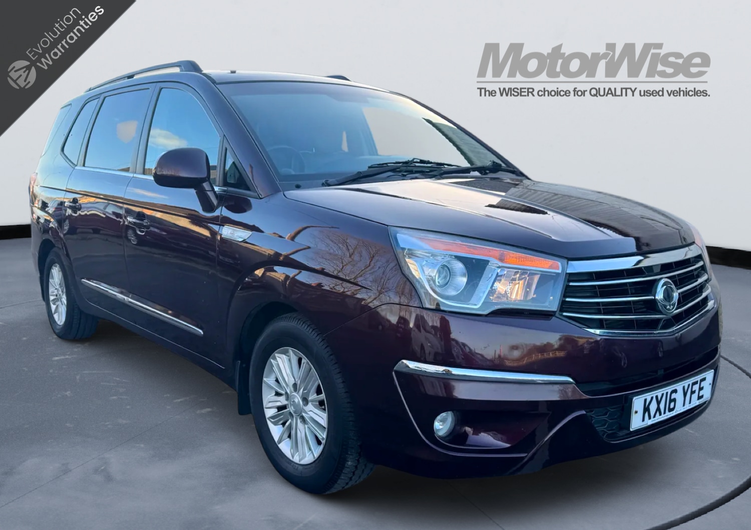 Used Ssangyong Turismo 2016 for sale - 76694672: Photo 1