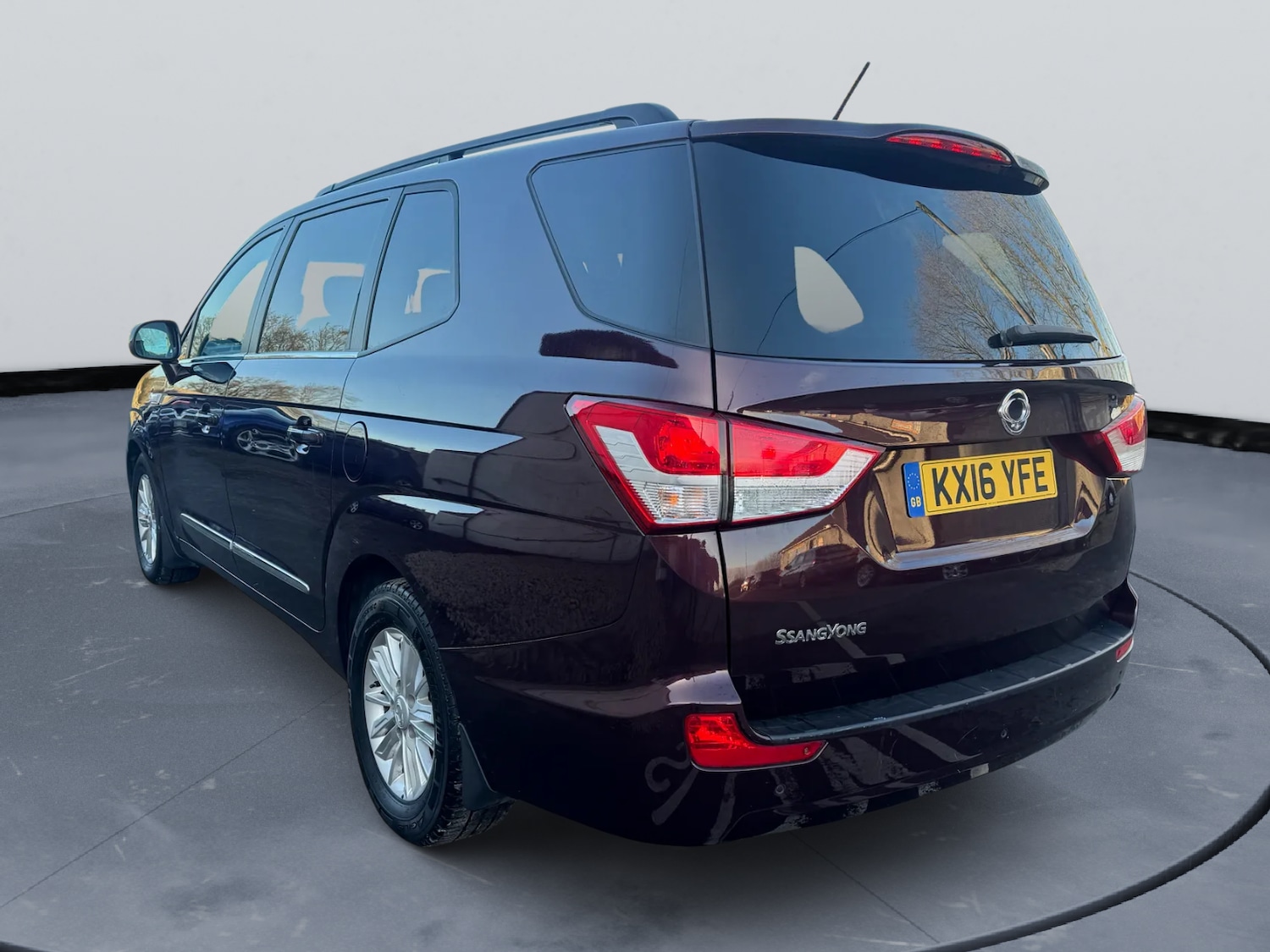 Used Ssangyong Turismo 2016 for sale - 76694672: Photo 7