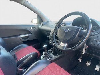 Used Ford Fiesta 2005 for sale - 76706663: Photo