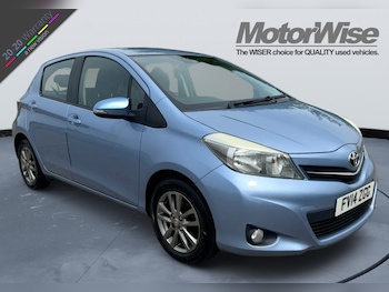 Used Toyota Yaris 2014 for sale - 79285320: Photo