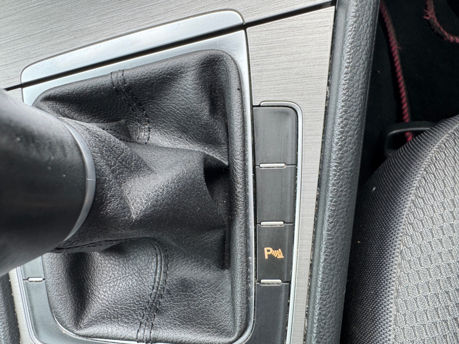 Used Volkswagen Golf 2015 for sale - 78177131: Photo 24