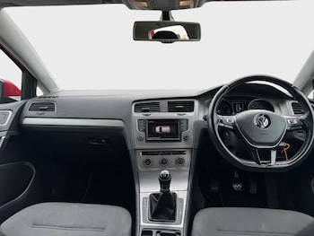 Used Volkswagen Golf 2015 for sale - 78177131: Photo