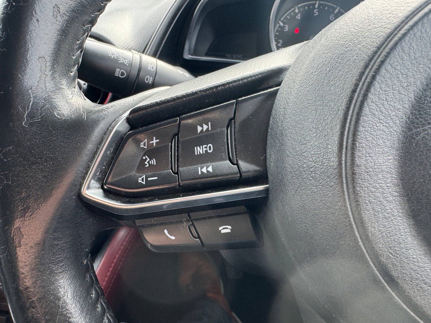 Used Mazda CX-3 2018 for sale - 78053622: Photo 2