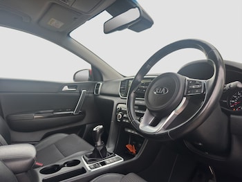 Used Kia Sportage 2018 for sale - 75556542: Photo