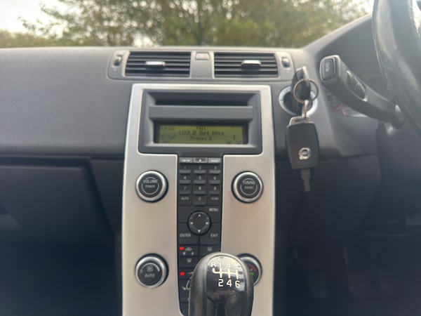 Used Volvo V50 2009 for sale - 76207498: Photo 14