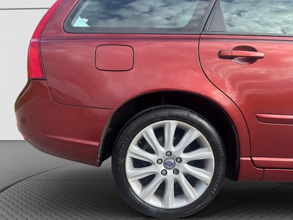 Used Volvo V50 2009 for sale - 76207498: Photo 8