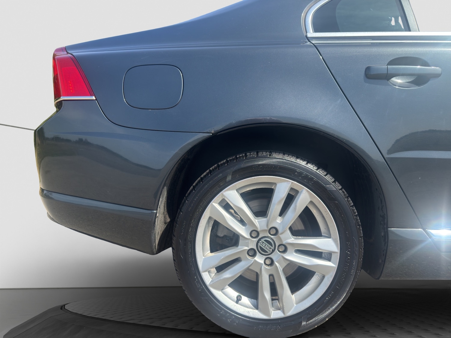 Used Volvo S80 2011 for sale - 76330882: Photo 15