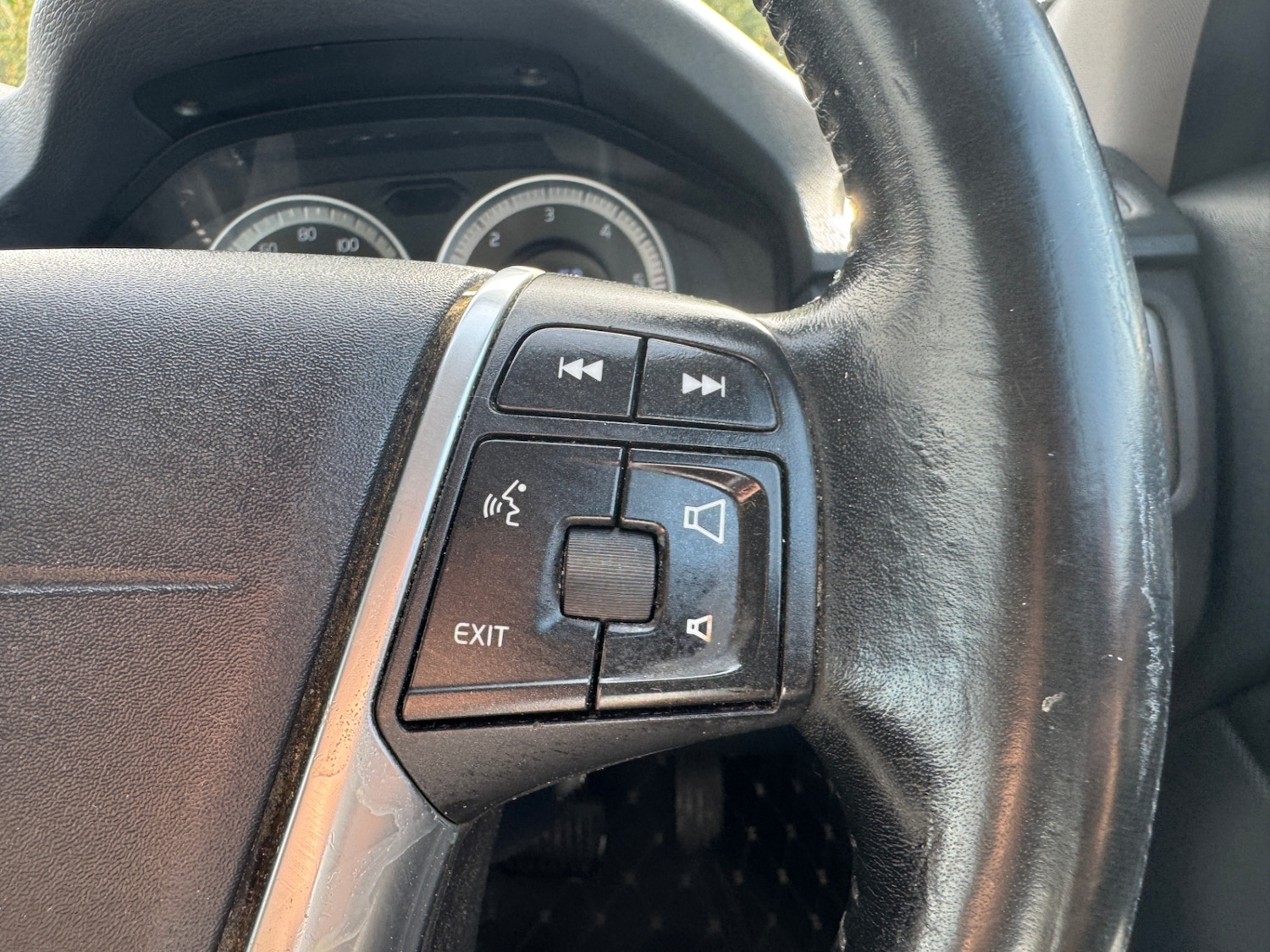 Used Volvo S80 2011 for sale - 76330882: Photo 16